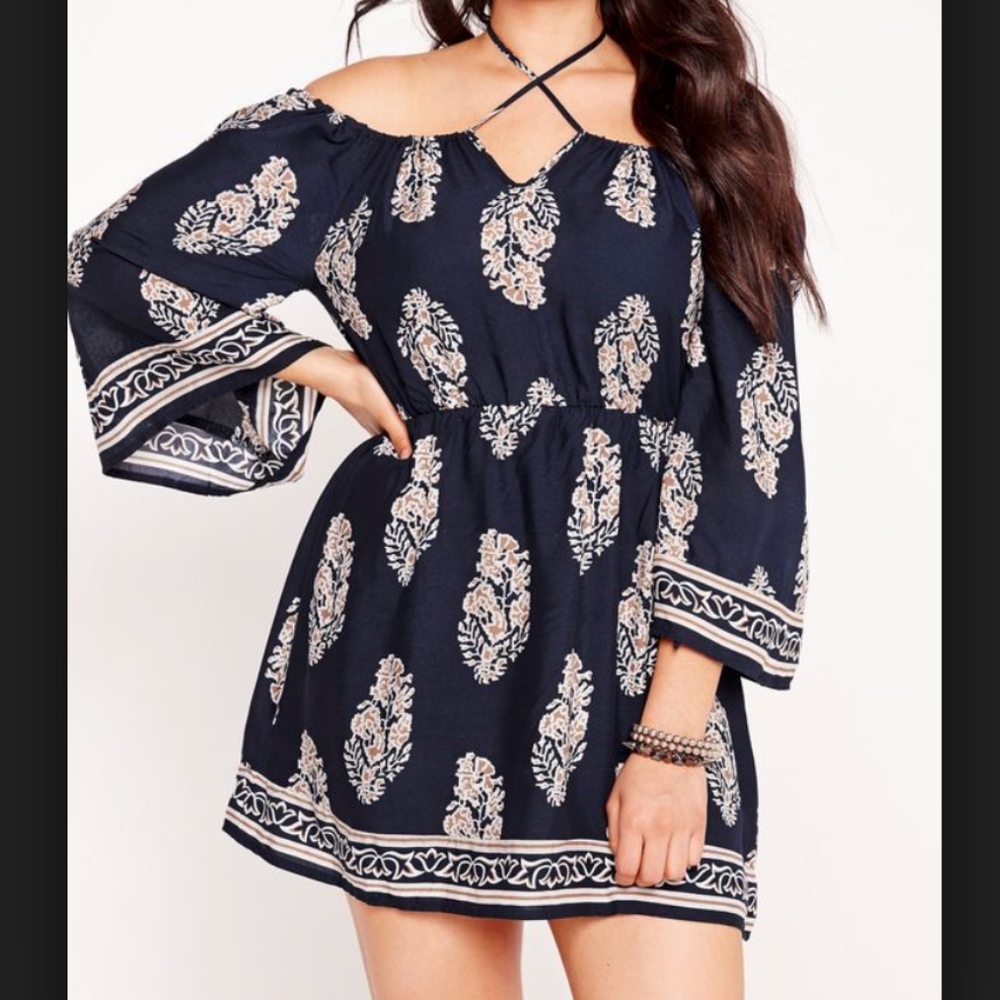 Missguided Curve Blue Off The Shoulder Dress